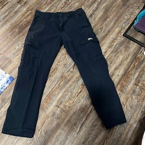 Men’s wrangler cargo pants 32x30 black